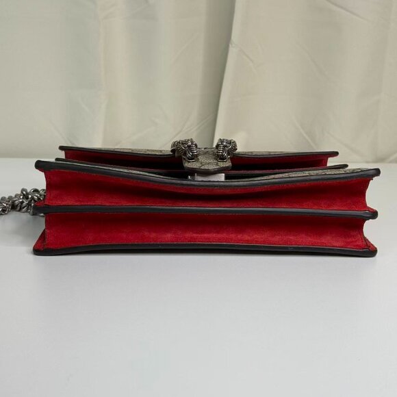 Gucci GG Logo Supreme Medium Dionysus Shoulder Bag with Red Interior - Picture 5 of 8